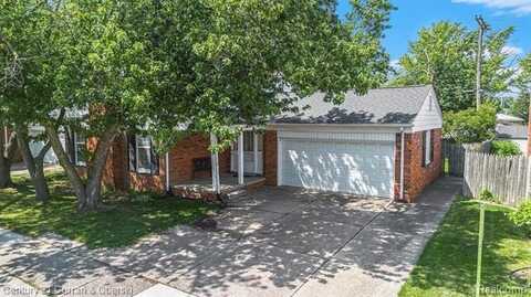 20643 Danbury Lane, Harper Woods, MI 48225