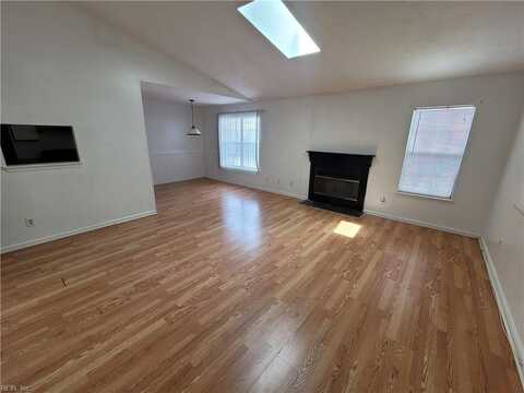 1424 Deerpond Lane, Virginia Beach, VA 23464