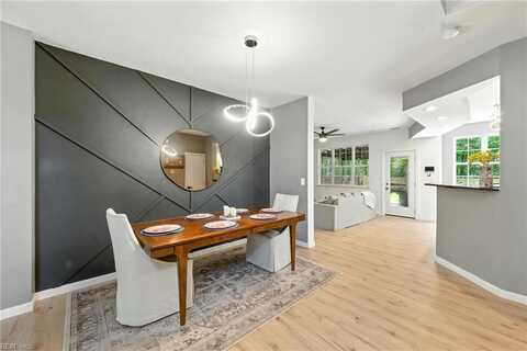 2141 Sunset Maple Lane, Chesapeake, VA 23323