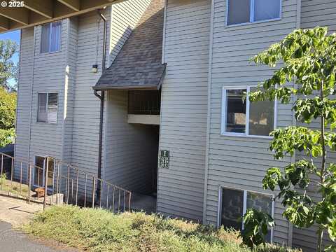 200 SW FLORENCE AVE, Gresham, OR 97080