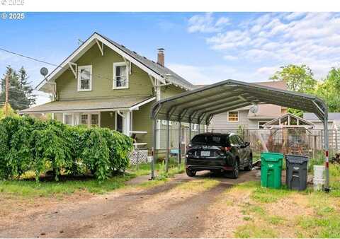 11138 NE SHAVER ST, Portland, OR 97220