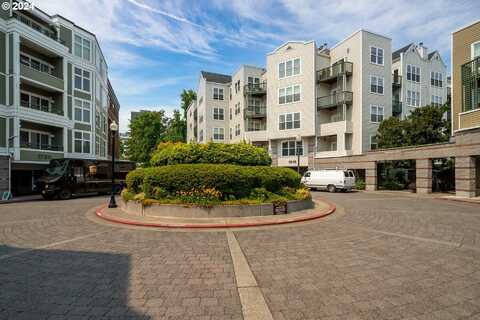 1616 S HARBOR WAY, Portland, OR 97201
