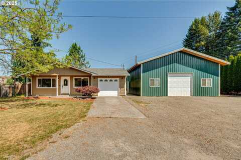 102 W HUMPHREY ST, Yacolt, WA 98675