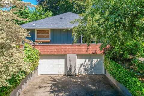 3045 NE COUCH ST, Portland, OR 97232