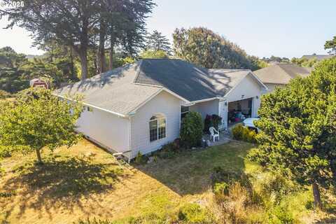 55066 EDISON AVE, Bandon, OR 97411