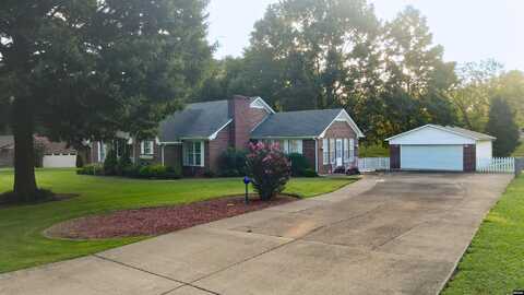 99 Bunny Lane, Martin, TN 38237