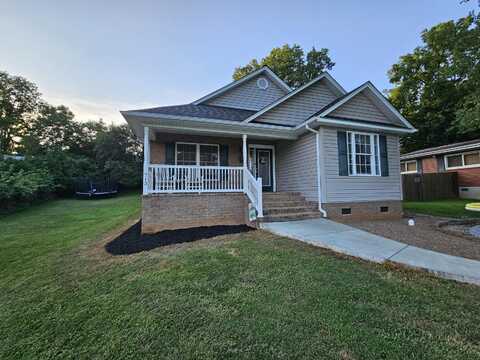713 Hugh AVE, Roanoke, VA 24019