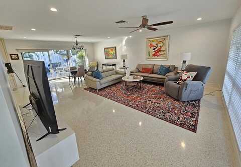 406 Venetian Drive, Delray Beach, FL 33483
