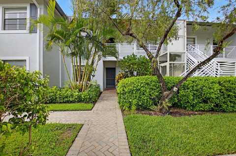 17 Southport Lane, Boynton Beach, FL 33436