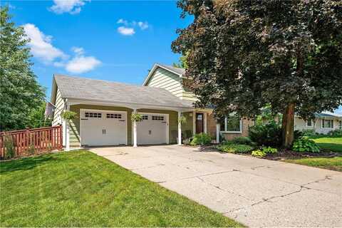8293 Hyde Court S, Cottage Grove, MN 55016