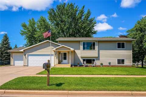902 11th Street W, Hastings, MN 55033