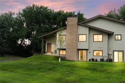 7168 W 113th Street, Bloomington, MN 55438