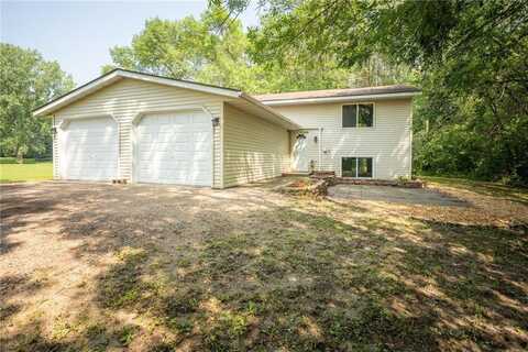 1004 Thomas Drive NE, Alexandria, MN 56308