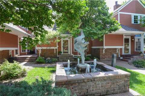 3838 Lakeland Avenue N, Robbinsdale, MN 55422