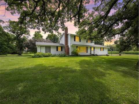 17304 Major Avenue, Hutchinson, MN 55350