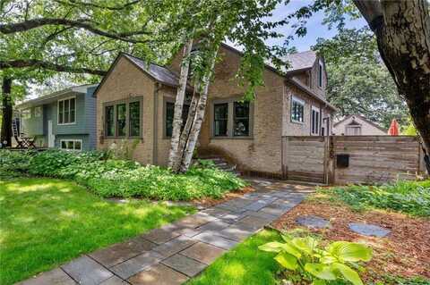 1369 Brompton Street, Saint Paul, MN 55108