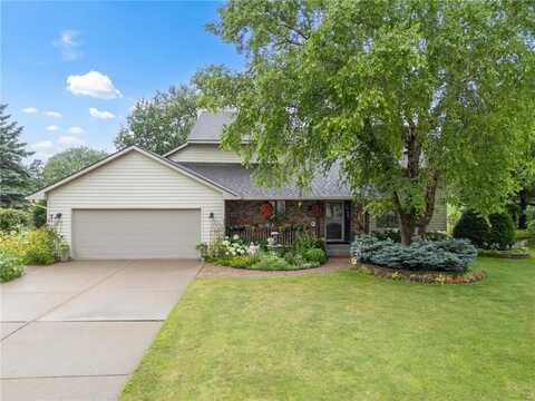 6 Greenhaven Bay, Faribault, MN 55021