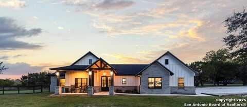 300 Firewheel, Bandera, TX 78003