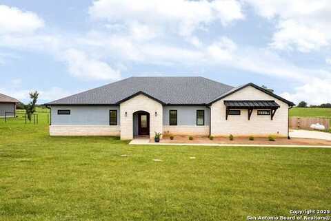 120 Western Way, Adkins, TX 78101