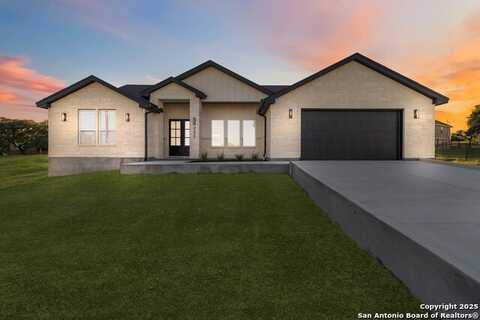237 Peter Kleid Lp, Blanco, TX 78606