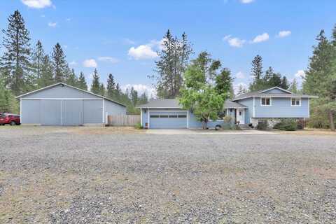 3006 E BUCK BRUSH Ave, Chattaroy, WA 99003