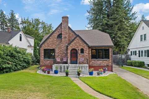 848 E 28th Ave, Spokane, WA 99203