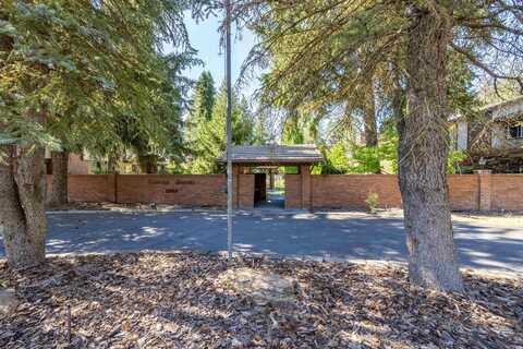 12515 N Fairwood Dr, Spokane, WA 99218