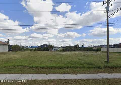 2513 Surfside Boulevard, Cape Coral, FL 33914