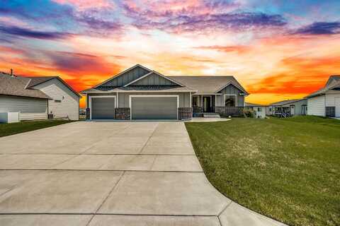 12006 E Bonita Cir, Wichita, KS 67207