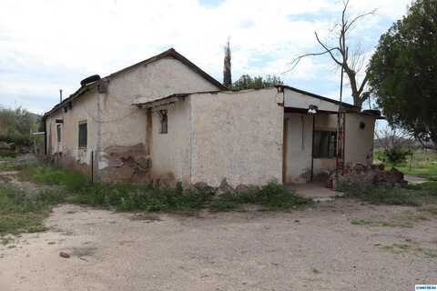 9 El Faro Rd, Hatch, NM 87930