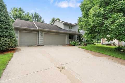 2524 CARRIEDALE Court, Fitchburg, WI 53711