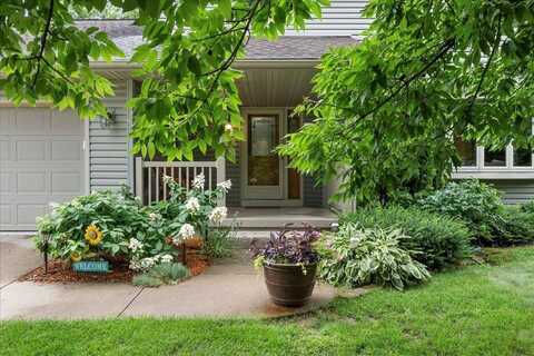 2524 CARRIEDALE Court, Fitchburg, WI 53711