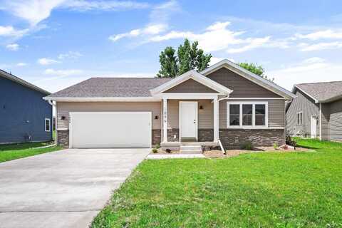 1096 Kamperschroer Way, Sun Prairie, WI 53590
