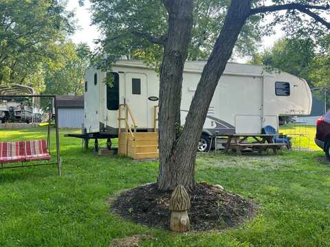 15040 Lakeshore Boulevard, Brookville, IN 47012