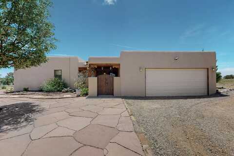 14 Estacada Road, Santa Fe, NM 87508