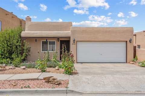 2866 Pueblo Jacona, Santa Fe, NM 87507