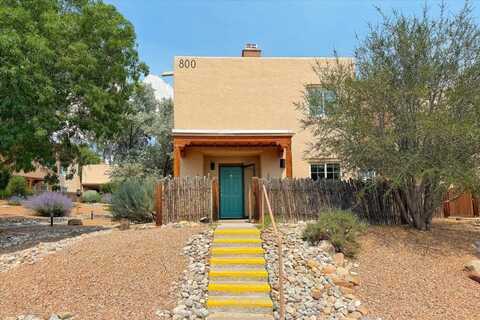2210 Miguel Chavez, Santa Fe, NM 87505
