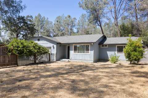 12656 Shalon Drive, Redding, CA 96001