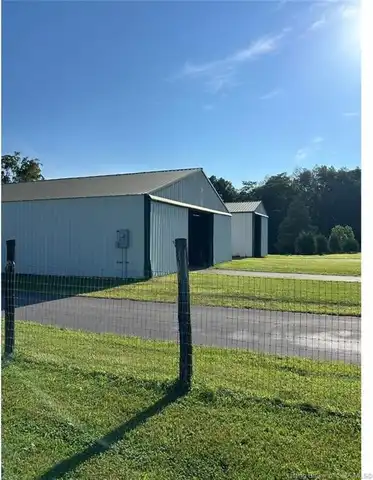 6011 S Saluda Paynesville Road, Hanover, IN 47243