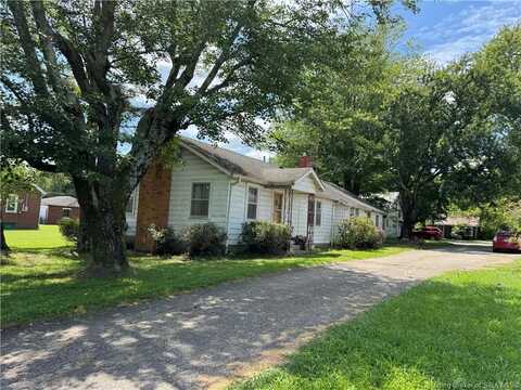 862 S Gardner Street, Scottsburg, IN 47170