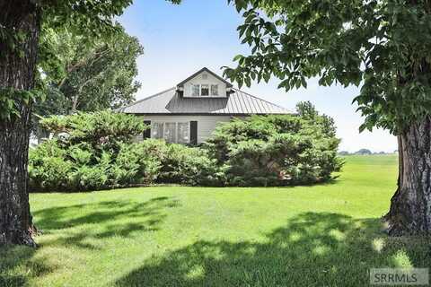 657 S 35th W, Idaho Falls, ID 83402
