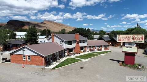 220 S Hwy 93, Challis, ID 83226