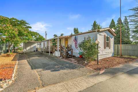 2385 Table Rock Road, Medford, OR 97501