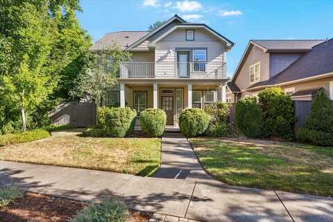 419 Clinton Street, Ashland, OR 97520
