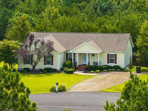102 Pine Ridge Lane, Farmville, VA 23901