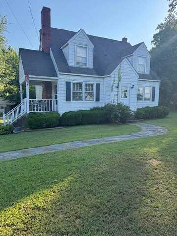 5125 Halifax Road, Halifax, VA 24558