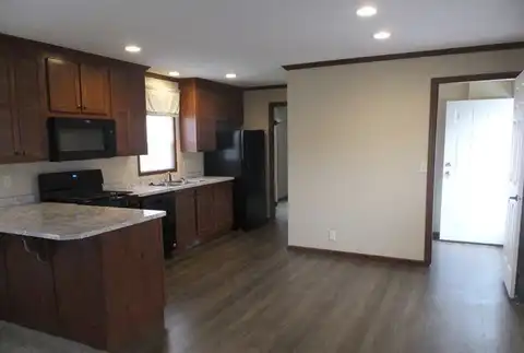 402 West Appleton Terrace, Holland, OH 43528
