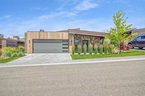 13 Crown Ranch Rd, Sun Valley, ID 83353