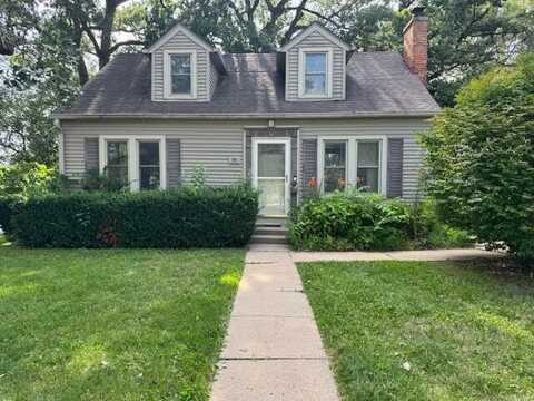 506 N LOCUST Street, GLENWOOD, IA 51534