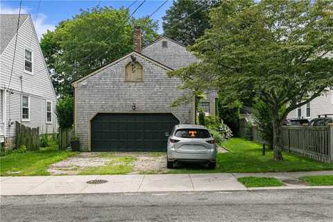 38 Harrison Avenue, Newport, RI 02840